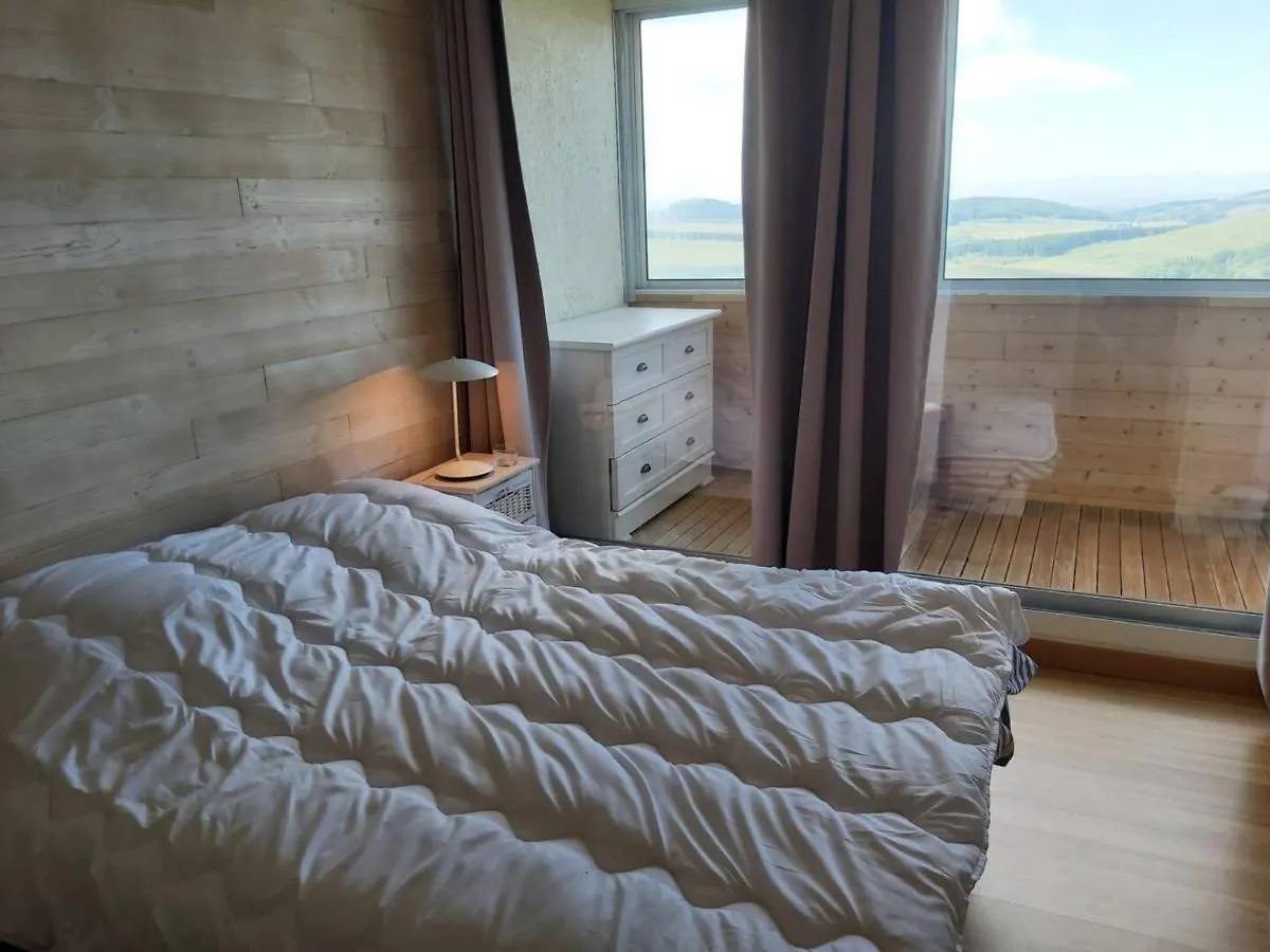 Superbe Appartement Avec Loggia Apartment Super Besse